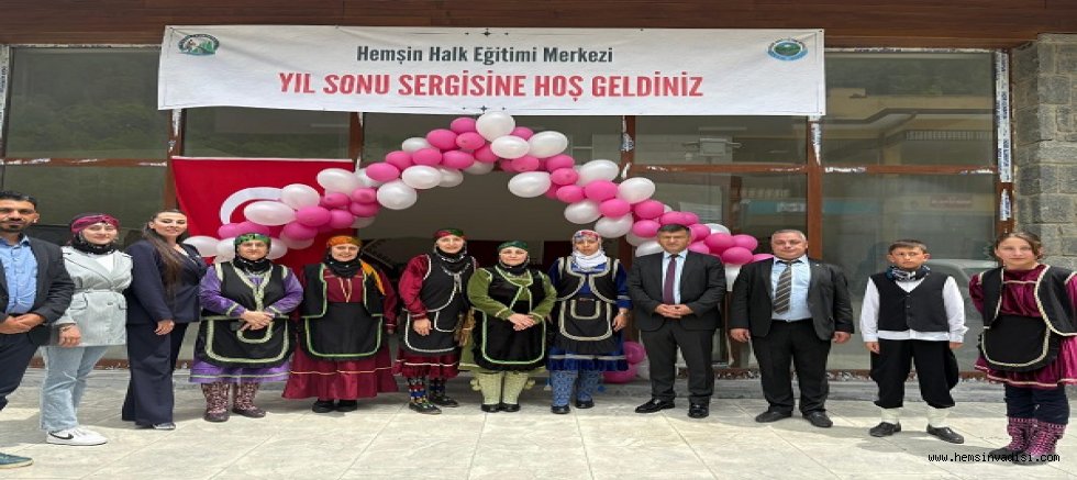 HALK EĞİTİM YIL SONU SERGİSİNİ AÇTI