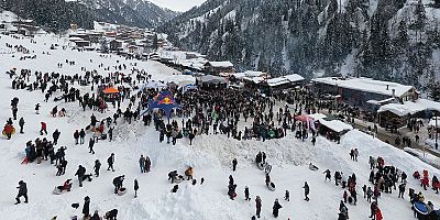 AYDER FESTİVALİNDE RENKLİ GÖRÜNTÜLER 