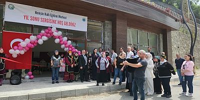 HALK EĞİTİM YIL SONU SERGİSİNİ AÇTI