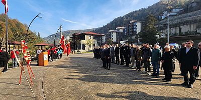 HEMŞİN'DE 10 KASIM TÖRENİ YAPILDI